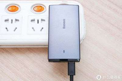 蝸居戶型充電器新選擇 倍思65W超薄充電器圖賞與設(shè)計解析